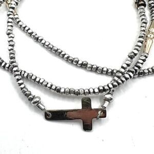 RB beaded Cross Bracelet Silver tone Seed beads Religious Spiritual Boho Jewelry